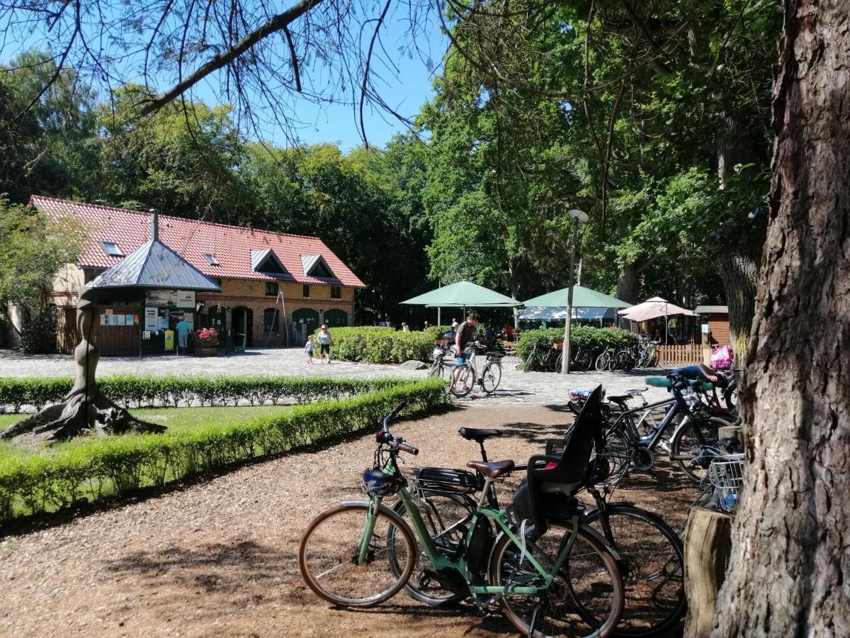 Hotel Schloesschen Sundische Wiese Zingst Eksteriør bilde